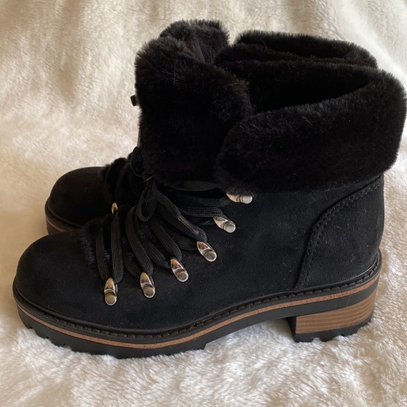 NEW ROUGE Faux Fur Winter Boots Lug Soles Size 7 - Picture 3 of 15